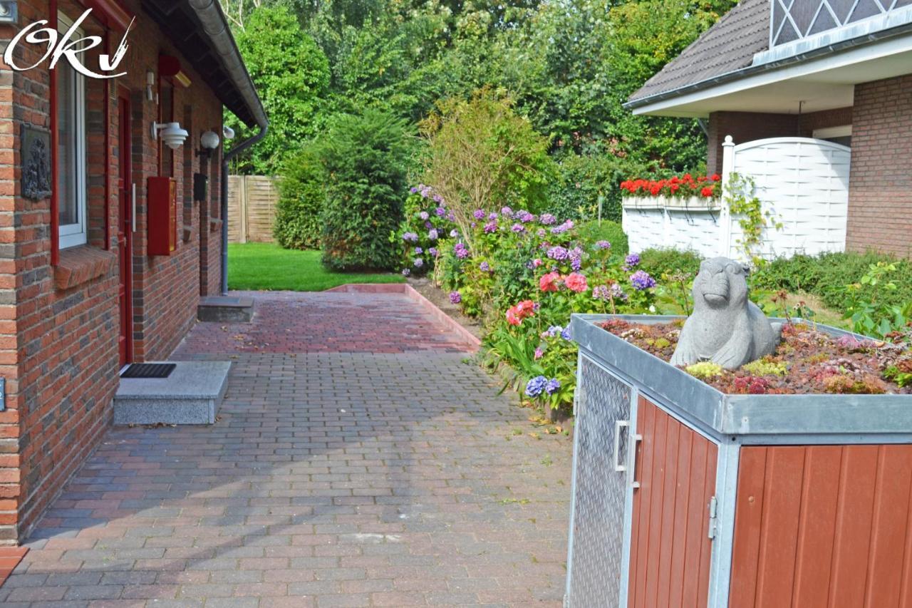 Ferienhaushaelfte Harmonie Wyk auf Föhr Exterior foto